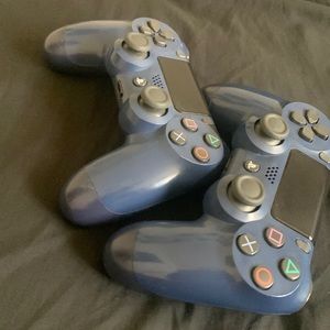 Sony Dualshock 4 wireless (two controllers)